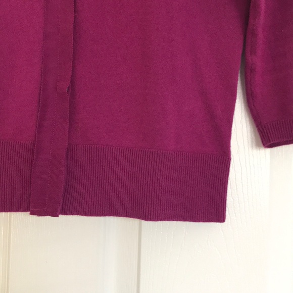 The Limited - 3/4 Sleeve Flower Fuchsia Cardigan - Picture 5 of 6